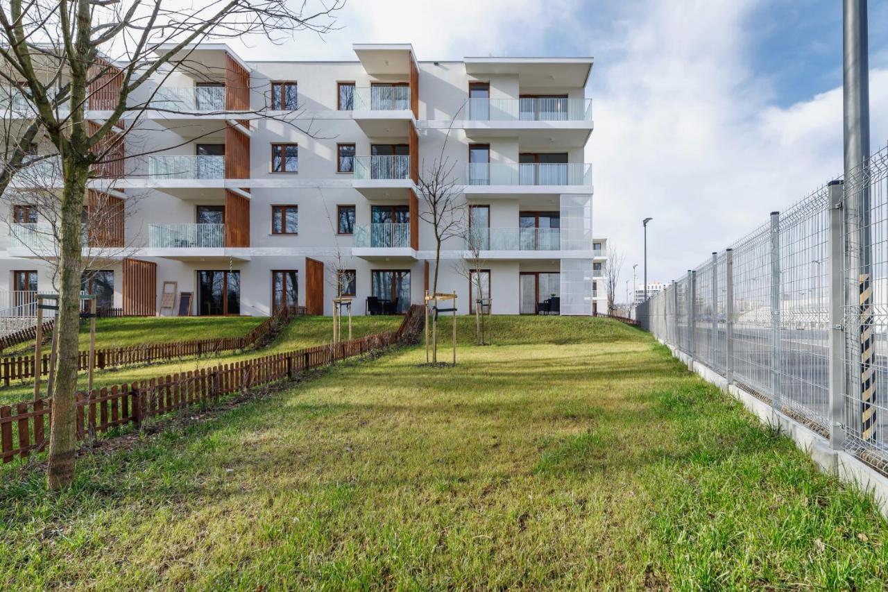 Supernova Near Tauron Arena By Renters